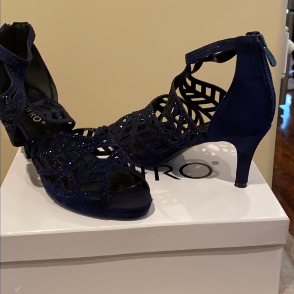 Ladies heels